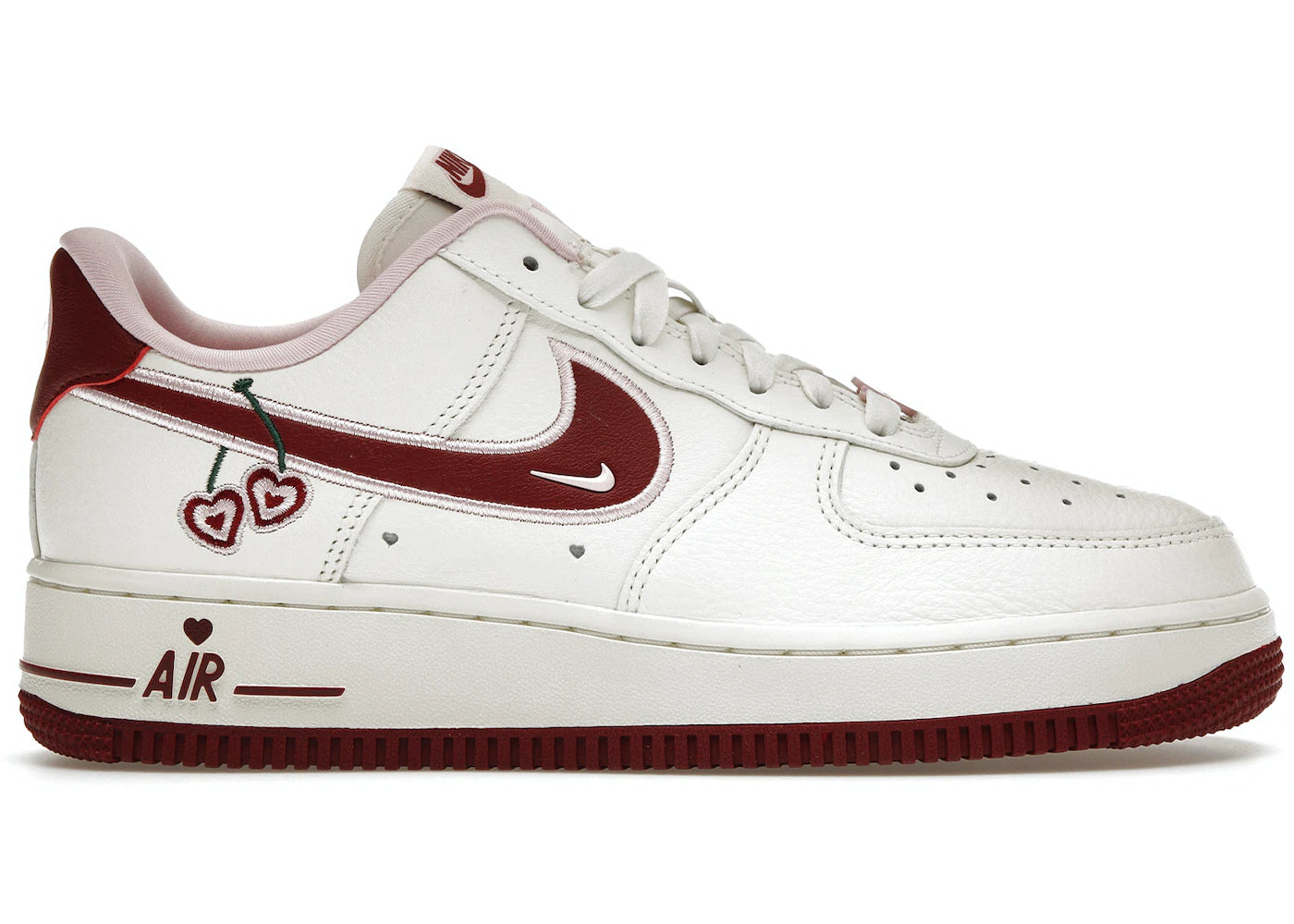 Nike-Air-Force-1-Low-Valentines-Day-2023-Product