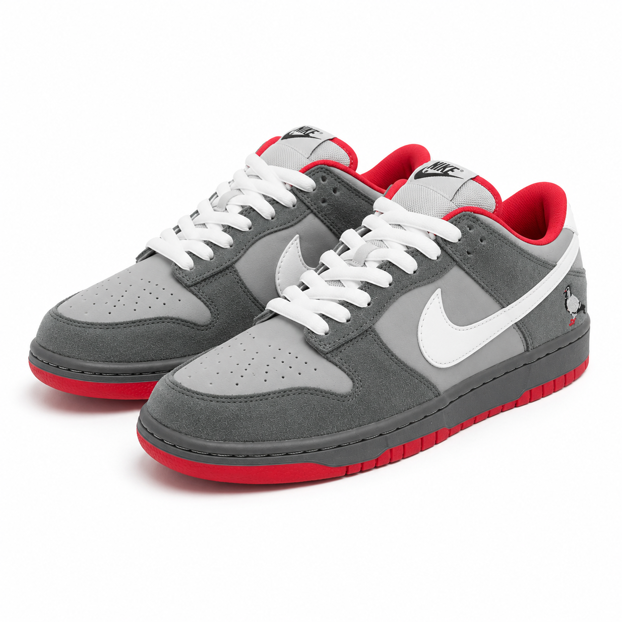 Nike SB Dunk Low Staple NYC Pigeon