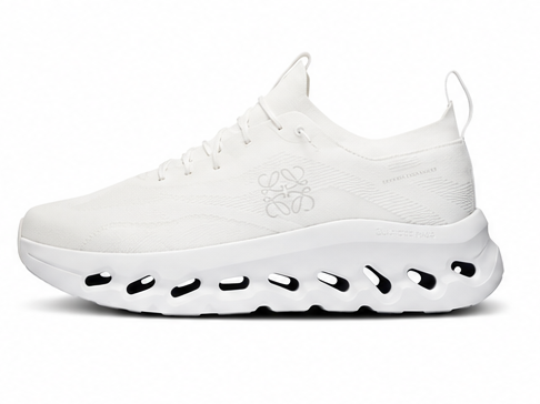On cloud LOEWE White
