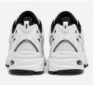New Balance 530  black and white