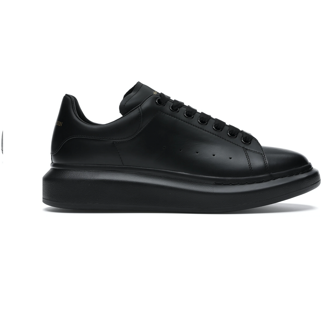 ALEXANDER MCQUEEN Sneakers Leather Black