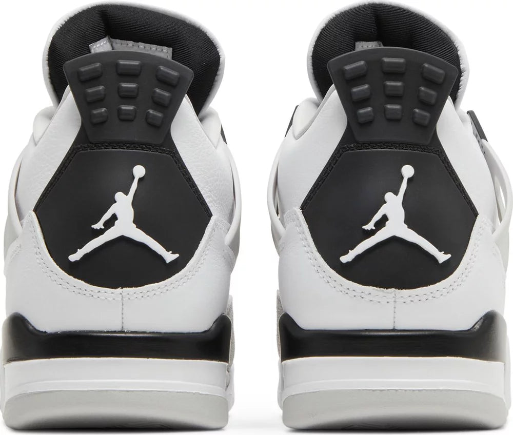 Nike Jordan 4 Retro ‘Military Black