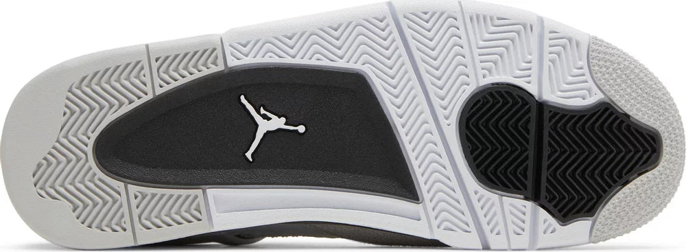 Nike Jordan 4 Retro ‘Military Black